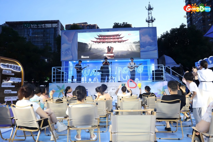 2M1A2467-opq3889476834(1).jpg 2M1A2467-opq3889476834(1).jpg