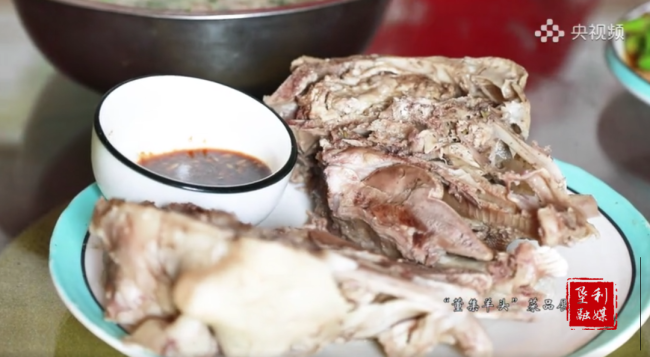 1763564116-4ffce04d92a4d6c-1