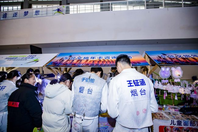 1764003828-5464f7b7d4f827a