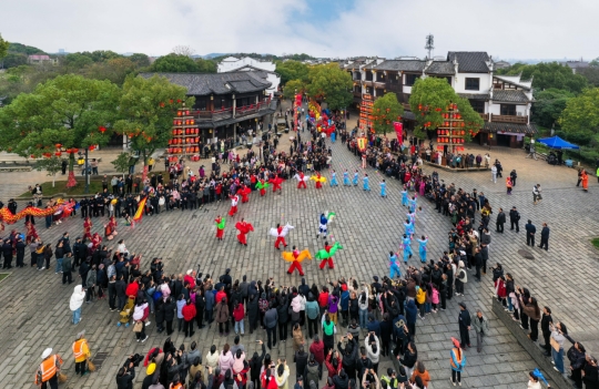 1774070211-2b77ec46724ffde